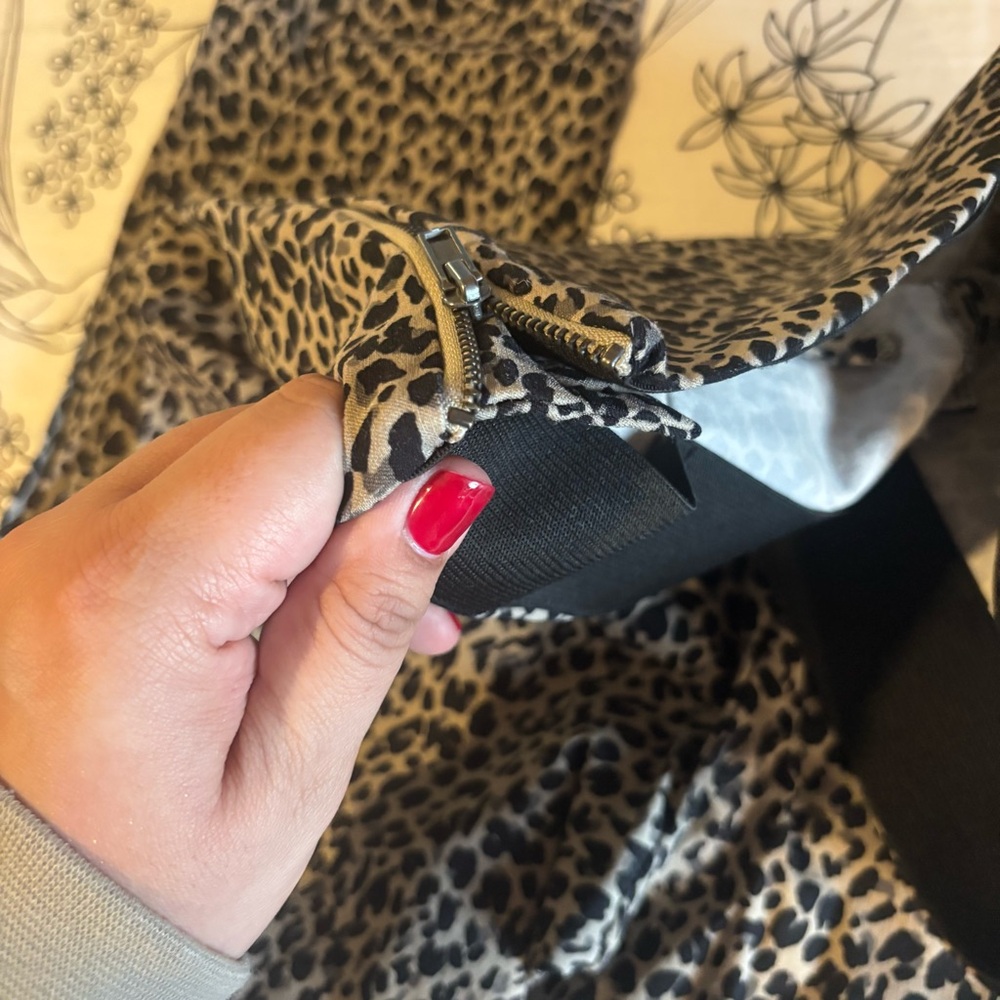Leopard pants - Picture 5 of 7